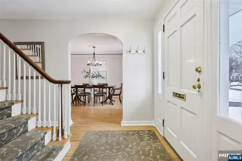 56 Highland Road Glen Rock NJ 07452