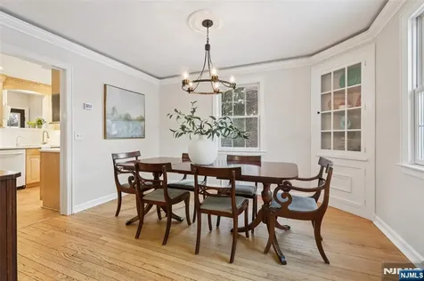 56 Highland Road Glen Rock NJ 07452