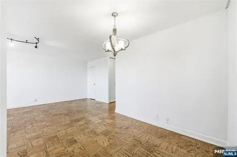 2077 Center Avenue Fort Lee NJ 07024