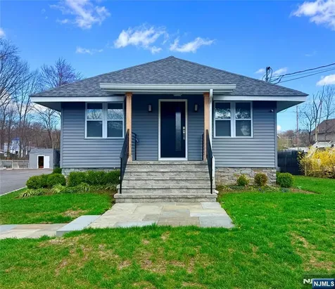24 Grant Street Ramsey NJ 07446