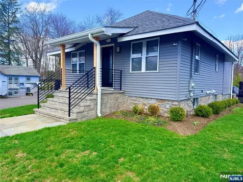 24 Grant Street Ramsey NJ 07446