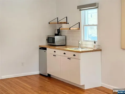 24 Grant Street Ramsey NJ 07446