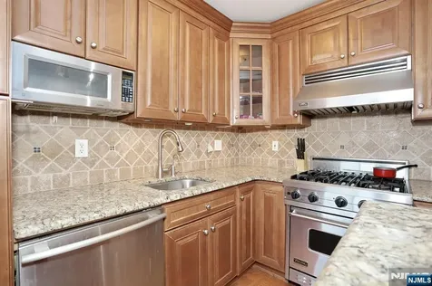 277 Prospect Avenue Hackensack NJ 07601