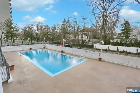277 Prospect Avenue Hackensack NJ 07601