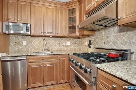 277 Prospect Avenue Hackensack NJ 07601