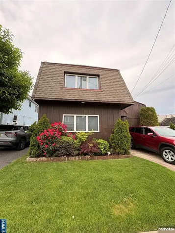 32 Franklin Street Hackensack NJ 07601
