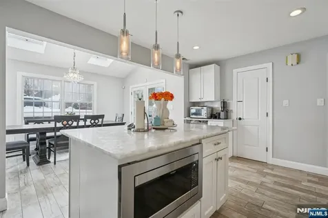 25 Nathan Way Wayne NJ 07470
