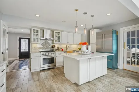 25 Nathan Way Wayne NJ 07470