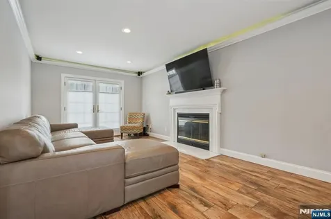 25 Nathan Way Wayne NJ 07470