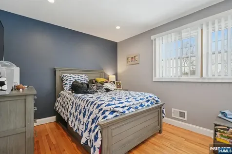 25 Nathan Way Wayne NJ 07470