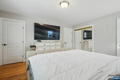 25 Nathan Way Wayne NJ 07470