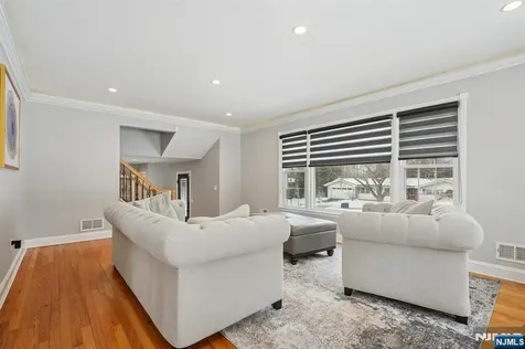 25 Nathan Way Wayne NJ 07470
