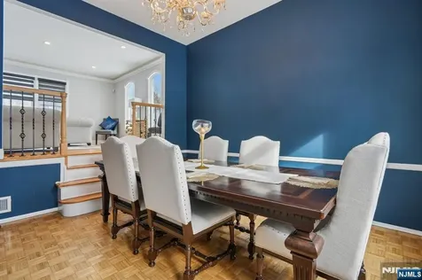 25 Nathan Way Wayne NJ 07470