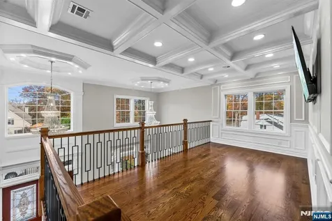 45 Dietrich Lane North Haledon NJ 07508
