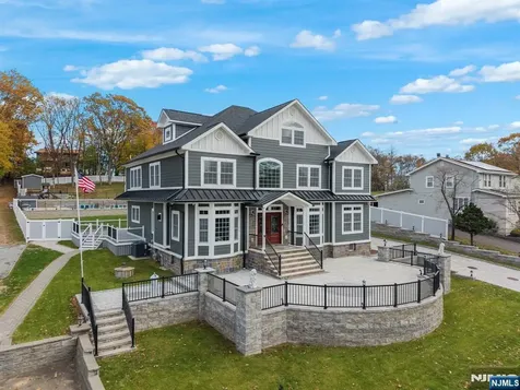 45 Dietrich Lane North Haledon NJ 07508