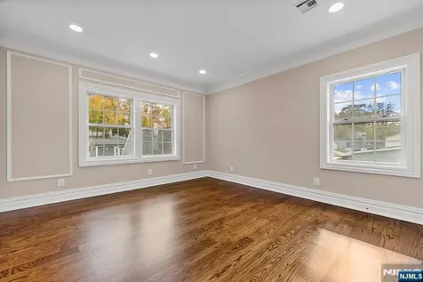 45 Dietrich Lane North Haledon NJ 07508