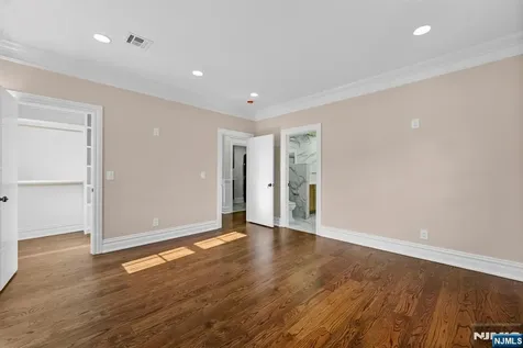 45 Dietrich Lane North Haledon NJ 07508