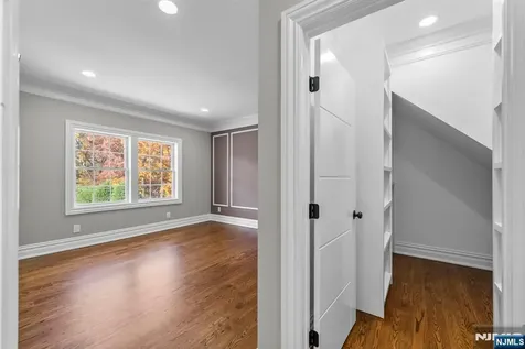 45 Dietrich Lane North Haledon NJ 07508