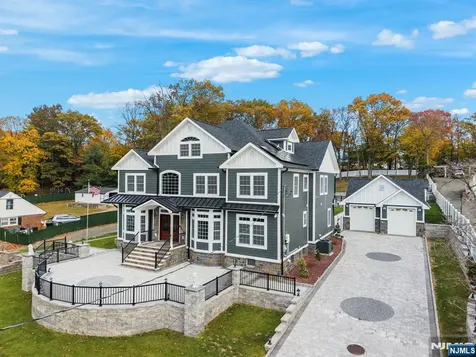 45 Dietrich Lane North Haledon NJ 07508