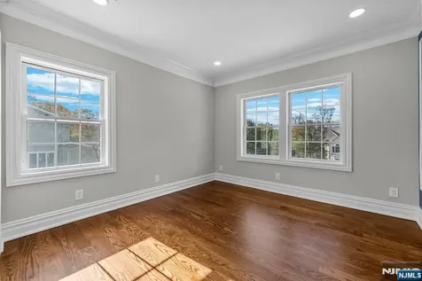 45 Dietrich Lane North Haledon NJ 07508