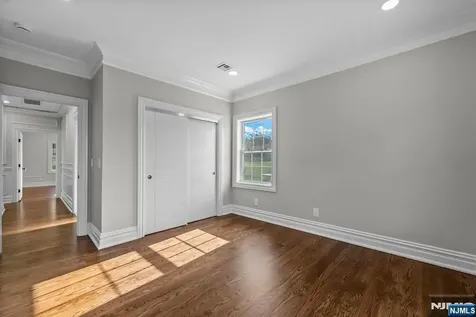 45 Dietrich Lane North Haledon NJ 07508