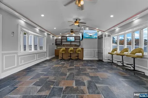 45 Dietrich Lane North Haledon NJ 07508