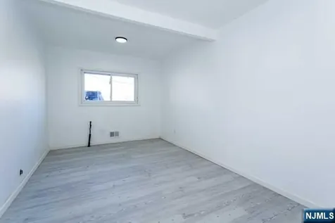 605 Washington Avenue Dumont NJ 07628