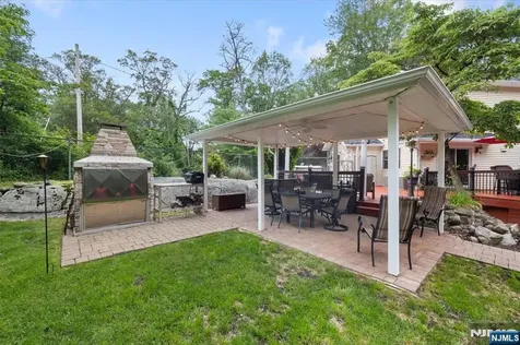 19 Elm Street Wanaque NJ 07420