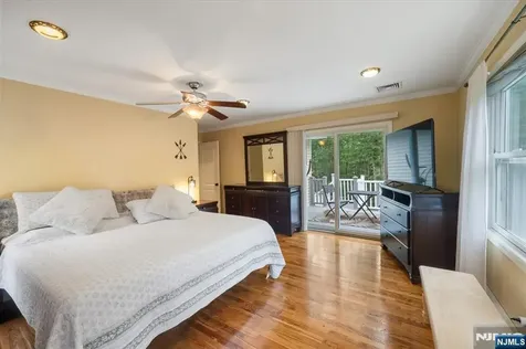 19 Elm Street Wanaque NJ 07420