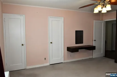 41 Elmwood Terrace Elmwood Park NJ 07407