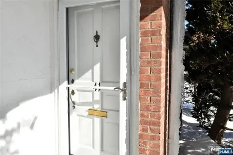 41 Elmwood Terrace Elmwood Park NJ 07407