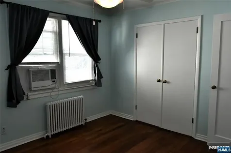 41 Elmwood Terrace Elmwood Park NJ 07407