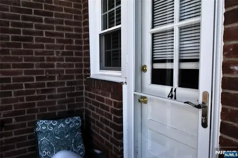 41 Elmwood Terrace Elmwood Park NJ 07407