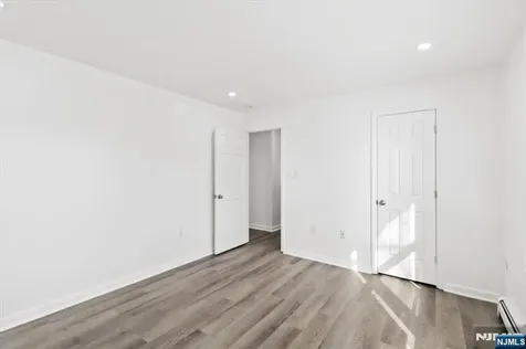 17 Holsman Street Paterson NJ 07522