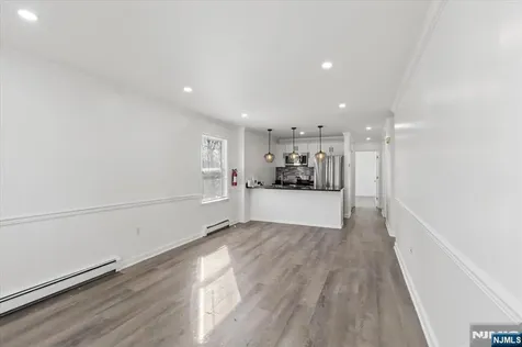 17 Holsman Street Paterson NJ 07522