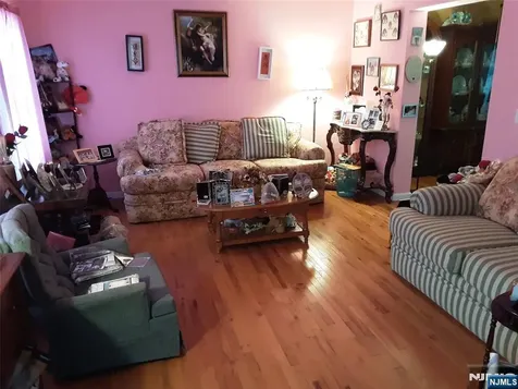 16 Crest Road Sussex NJ 07461