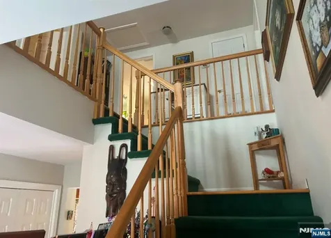 16 Crest Road Sussex NJ 07461