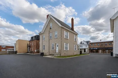 118 Hudson Street Hackensack NJ 07601