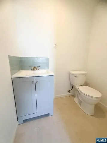 6029 Hudson Avenue West New York NJ 07093