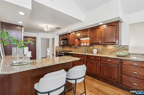 369 W Saddle River Road Upper Saddle River NJ 07458