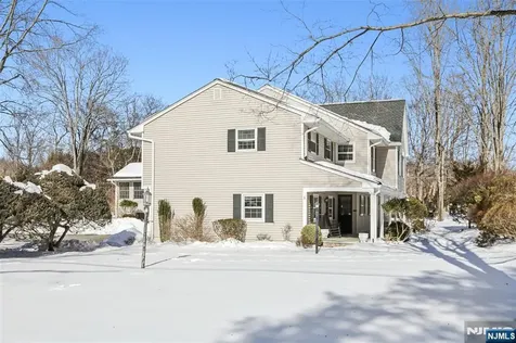 369 W Saddle River Road Upper Saddle River NJ 07458