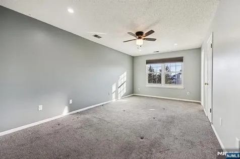 1075 Ash Drive Mahwah NJ 07430