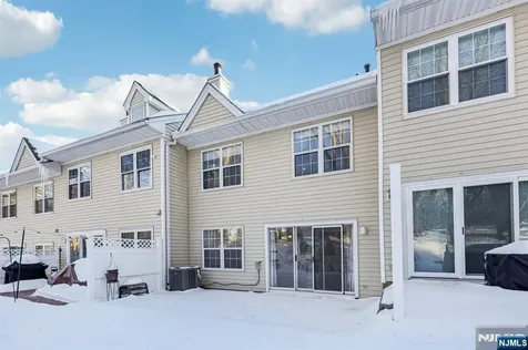 1075 Ash Drive Mahwah NJ 07430