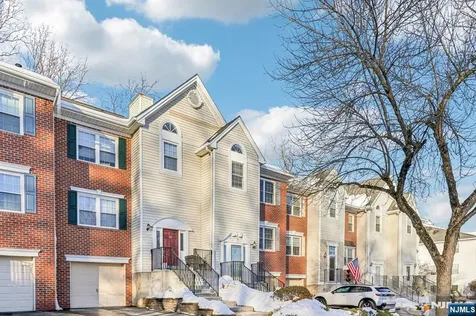 1075 Ash Drive Mahwah NJ 07430