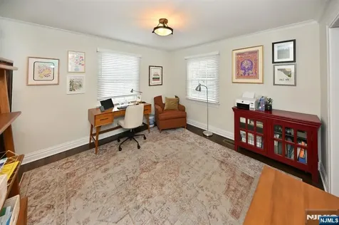 244 Ackerman Avenue Ho-ho-kus NJ 07423