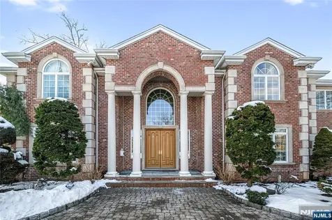 21 Priscilla Lane Englewood Cliffs NJ 07632