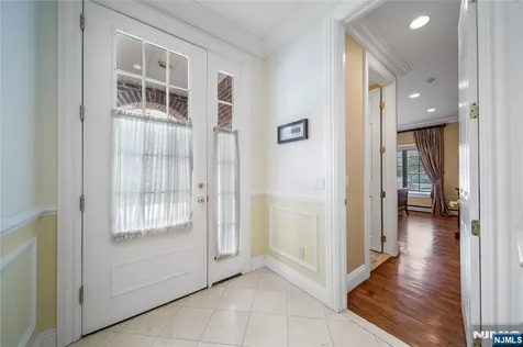 21 Priscilla Lane Englewood Cliffs NJ 07632