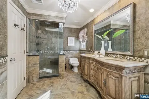 130 Tamboer Drive North Haledon NJ 07508