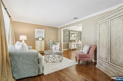 130 Tamboer Drive North Haledon NJ 07508