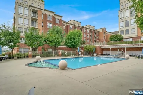 24 Avenue At Port Imperial West New York NJ 07093